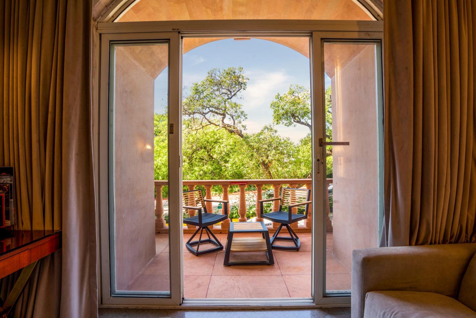 Evershine Resort & Spa Mahābaleshwar Exterior foto