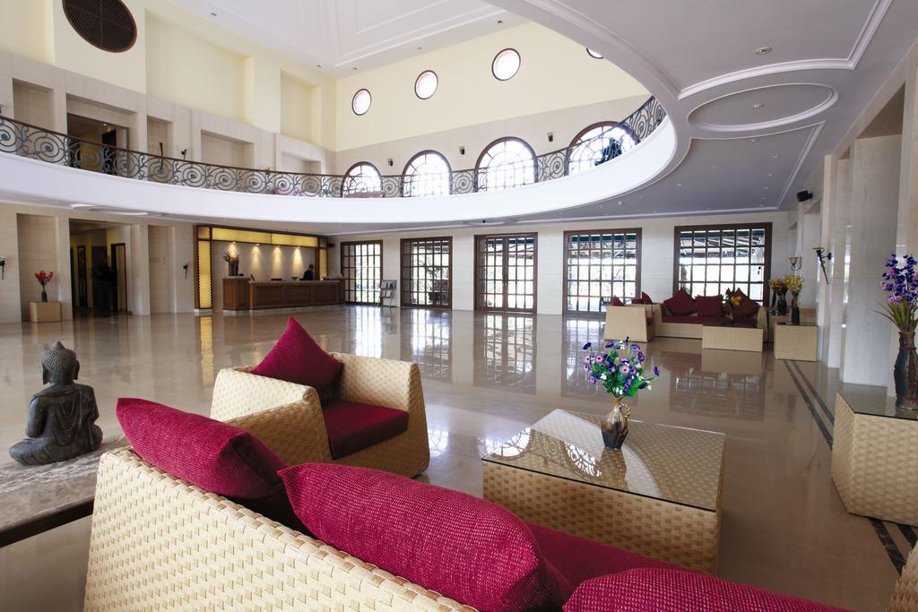 Evershine Resort & Spa Mahābaleshwar Exterior foto