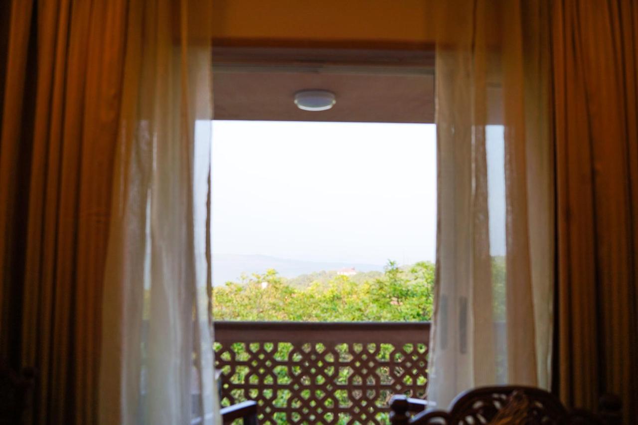 Evershine Resort & Spa Mahābaleshwar Exterior foto